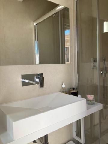 Chambre Privee Au Coeur De La Ville Ніцца Екстер'єр фото